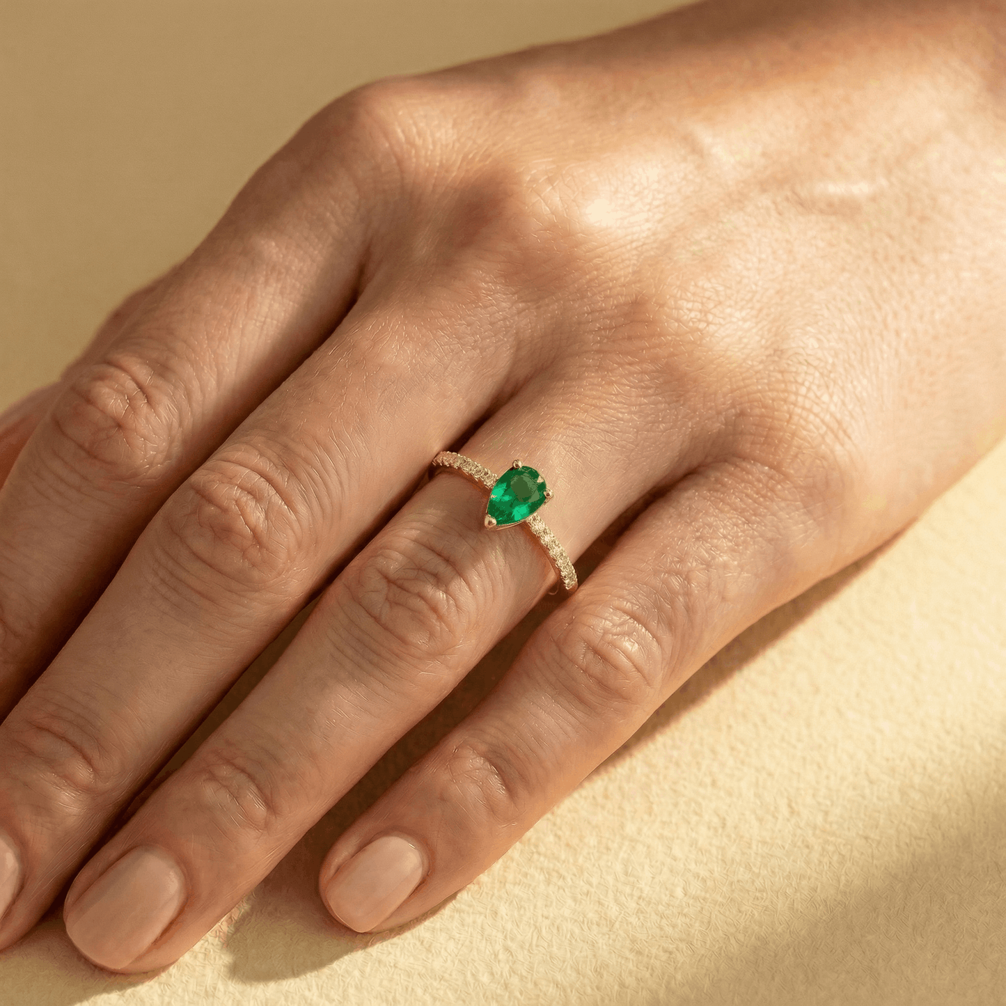 Anillo Circón Verde