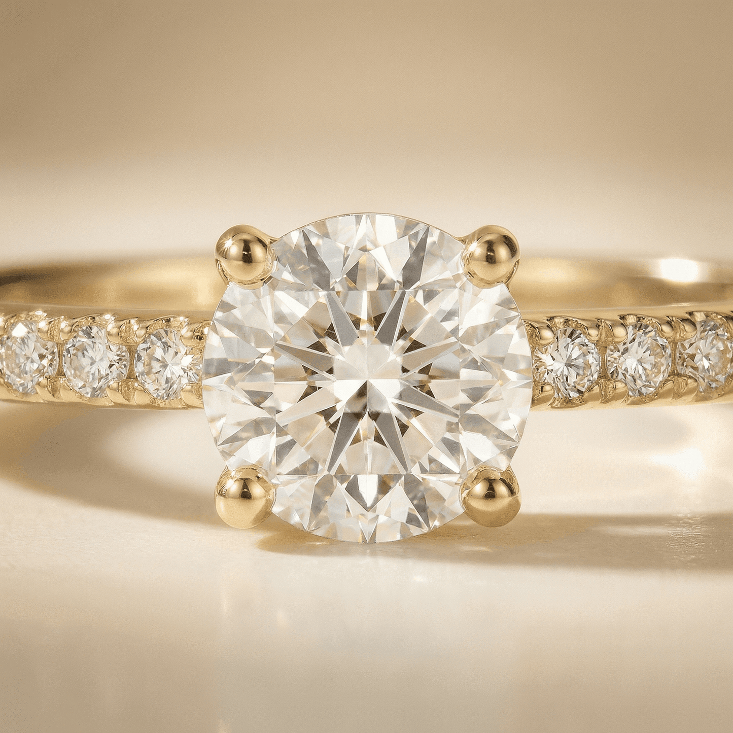 Anillo Mini Circones Tipo Diamante