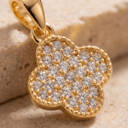 Dije Van Cleef Diamantado