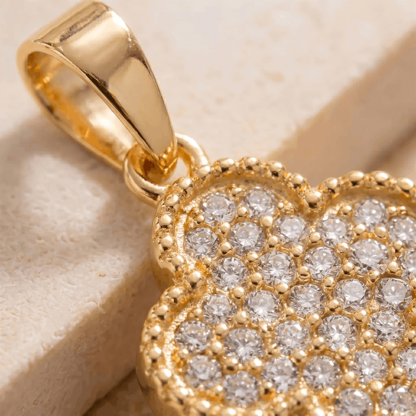 Dije Van Cleef Diamantado