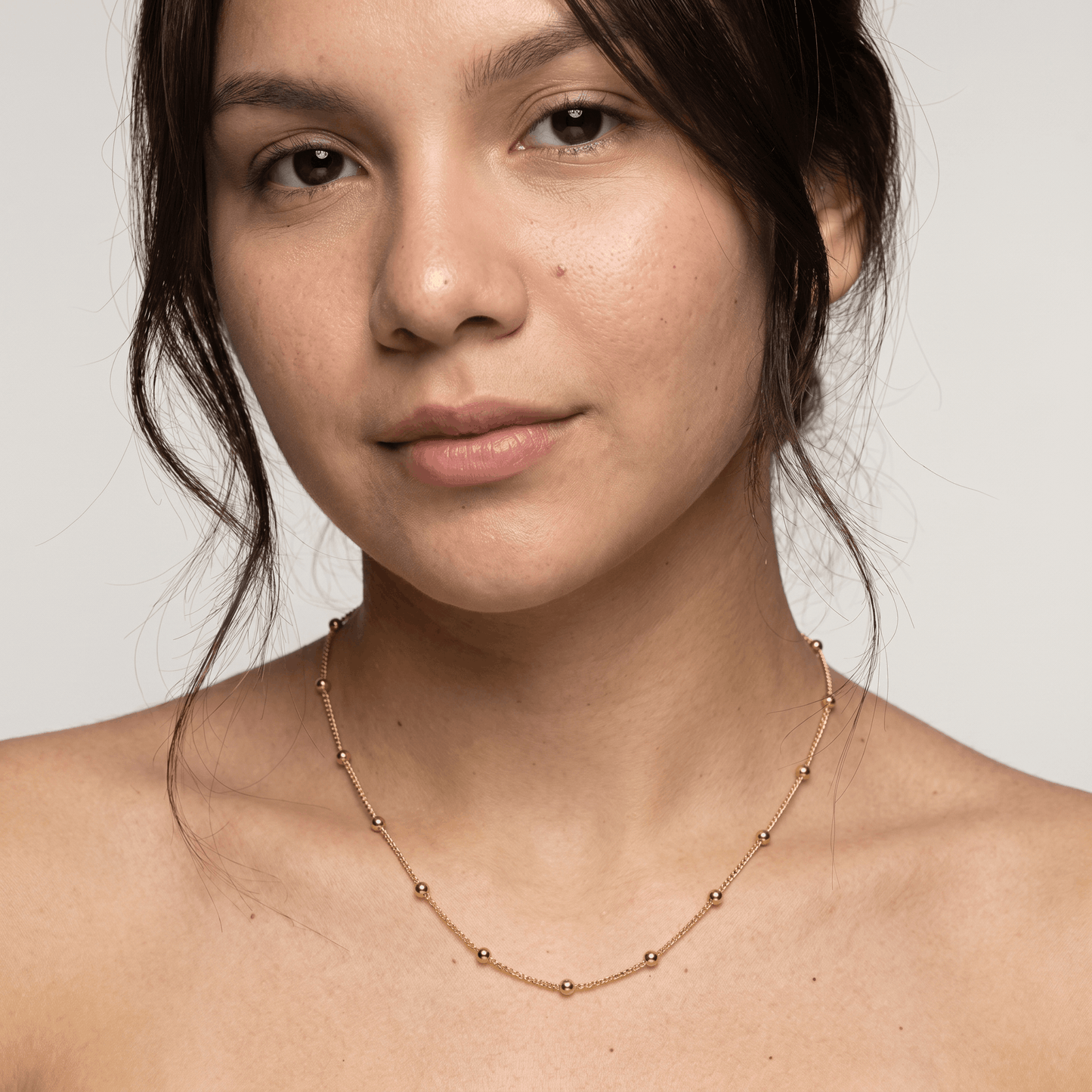 Cadena Veneciana con Balines para Mujer