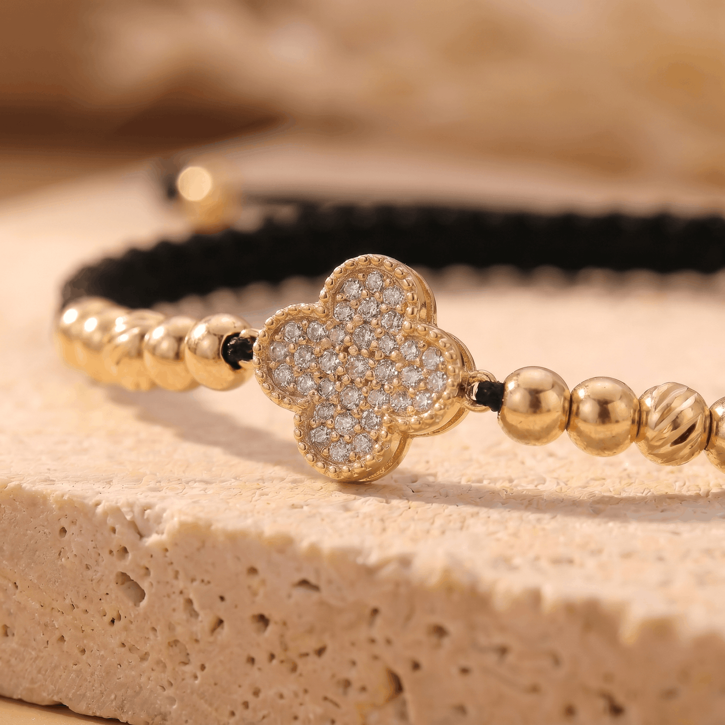 Pulsera Tejida Van Cleef Circones